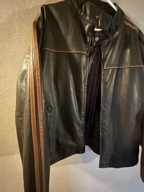 Arizona Jean Company Brown Leather Bomber Jacket with Racing Stripes